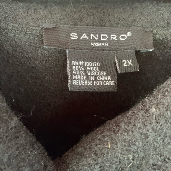 Cute Buttoned Jacket - Picture 3 of 4